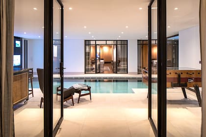 Piscina cubierta: uno de los ambientes favoritos de los compradores por la versatilidad de los espacios