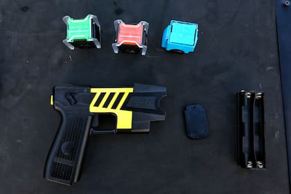 Pistolas Tasser