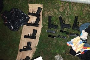 Condenaron a 24 personas que formaban parte de una red que desviaba armas y municiones a Chile