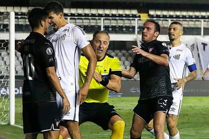 Pitana busca separar