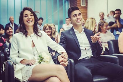 Pity Martínez contrajo matrimonio con su novia Priscila