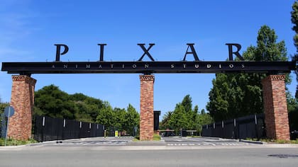 Pixar, el sue?o de Cati hecho realidad; una Visa de trabajo permanente le permitiría seguir trabajando allí