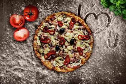 Pizza de mijo y queso.