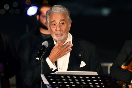 Plácido Domingo junto a su esposa Marta. Recibio un premio a la trayectoria del Premio a la Musica de Austria