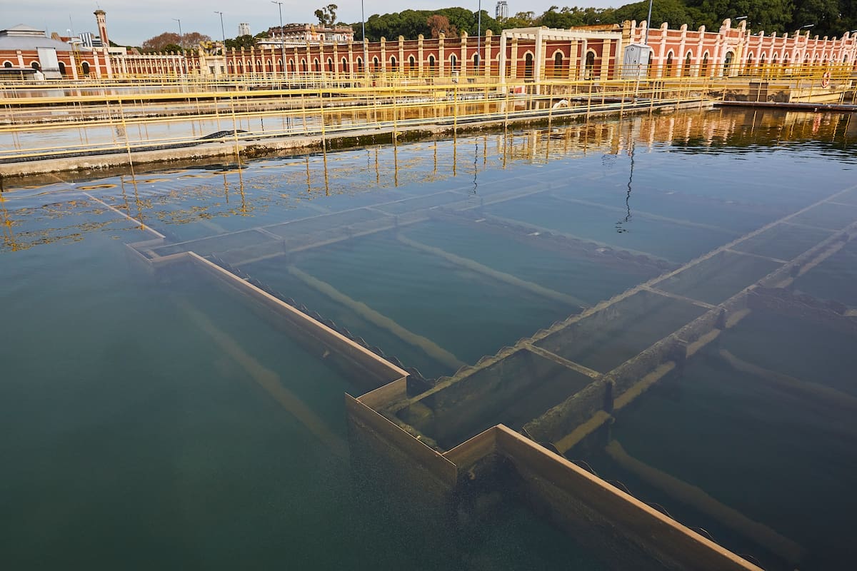 Planta General San Martin de Aysa que abastece a seis millones de personas.