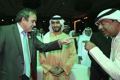 Platini, en una conferencia de deportes realizada en Abu Dhabi, en 2012