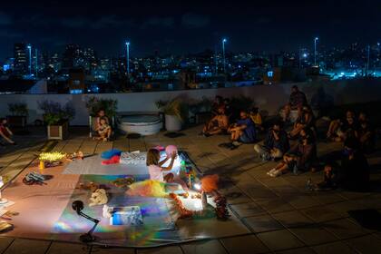 Plato inicial de Resiliencia, desde la terraza del Ministerio de Educación ubicada en el Barrio 31, luego de haber realizado una caminata por la zona y de haber degustado algunas delicias de comidas típicas sudamericanas