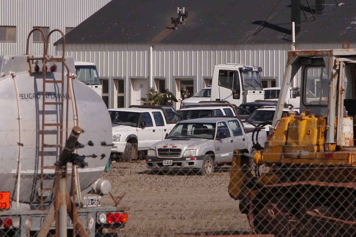 Platon de maquinarias y vehículos de Austral Construcciones.