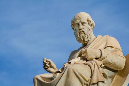 Platón fue uno de los pensadores más influyentes de la edad antigua en Grecia, defensor de la democracia