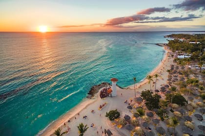 Playa Bávaro, una de las más reconocidas en República Dominicana y que ostenta el lugar 99 en el ranking de Beach Atlas