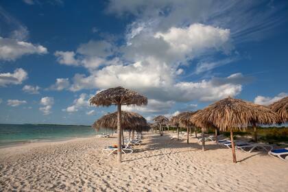 Playa Ensenachos, Cayo Ensenachos, Cuba.
