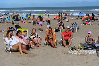 “Playa, sol y mar”, sintetiza Paola Sanrosi, de Ramos Mejía