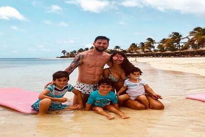 Playa y familia, parte del mundo ideal de Lionel Messi; Miami le permitirá combinarlas
