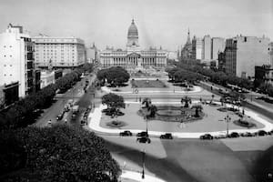 Plaza del Congreso Argentino de Revista Jardín