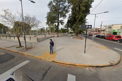 Plaza Manuel Billinghurst, en San Martín, escenario del asesinato de un policía tras una discusión con una pareja
