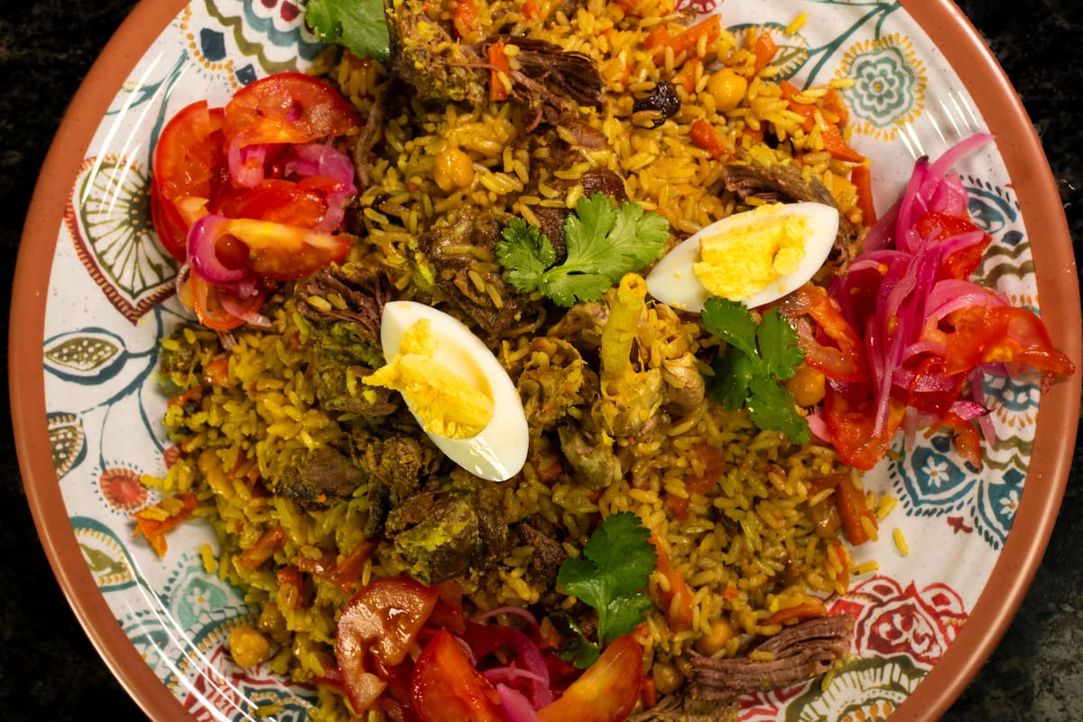 Plov, plato típico de la cocina halal de Asia Central