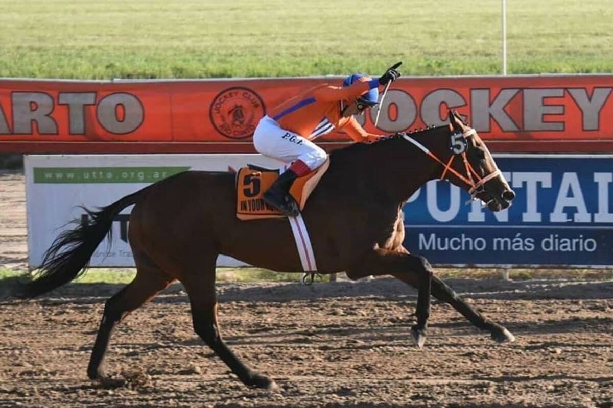 Poco antes de su retiro, Pablo Falero corrió en Río Cuarto y festejó uno de los más de 9500 triunfos