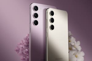 Poco conocidas, a veces escondidas en el laberinto de los Ajustes, hay perlitas que te van a simplificar mucho el día a día; en la imagen, los Galaxy S23 y S23+