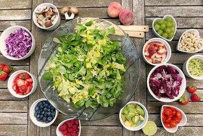 La dieta termina siendo muy restrictiva porque muchas verduras, frutas, productos lácteos, legumbres, frutos secos, semillas y cereales se consideran alimentos con alto contenido en fodmaps