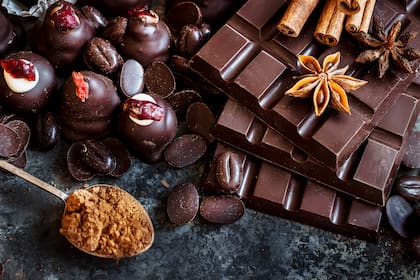 Comer chocolate es la mejor idea para culminar una noche si luego pretendes dormir