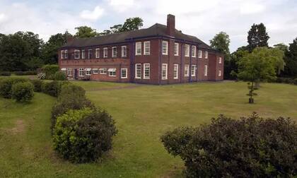 Podría haber miles de víctimas de abuso en el hospital Aston Hall, cerca de Derby. Fotografía: Derby Telegraph