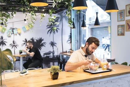 Poké - Roll, el nuevo hit del Microcentro