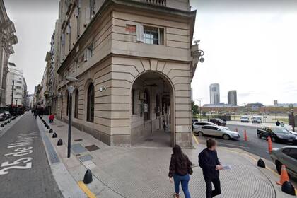 Polémica. De Martínez de Hoz a José Hernández, la casa de los espías cambia de nombre