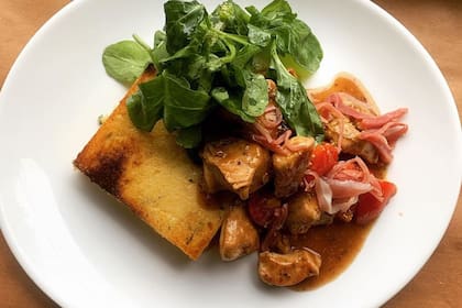 Polenta en Vinotinto