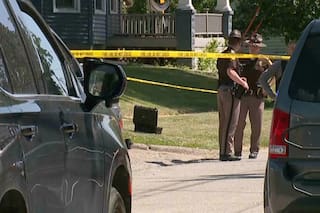 Policía investiga a hombre de Iowa sospechoso de matar a seis familiares y suicidarse
