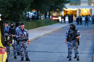 Alcalde de Moscú califica de "acto terrorista" el ataque mortal del sábado en un restaurante