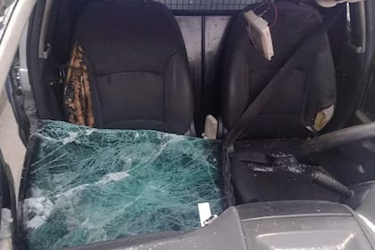 Policías que perseguían en un patrullero a sospechosos, que iban en una moto, terminaron atropellando a un niño de 5 años