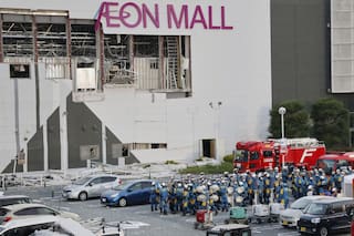 Número de muertos por sismo en Japón sube a 34; reanudan búsqueda en centro comercial
