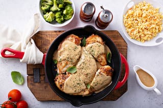 Pollo con salsa cremosa de limón