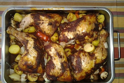 Pollo al ananá