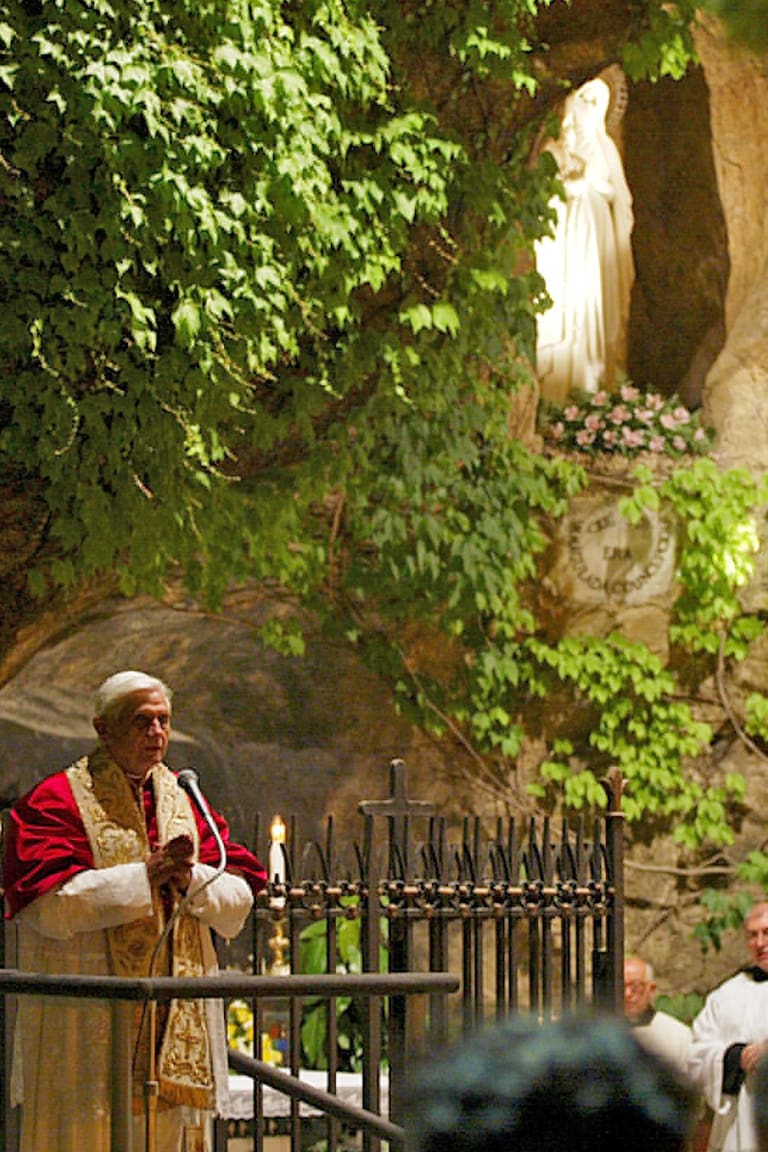 Pope Lourdes