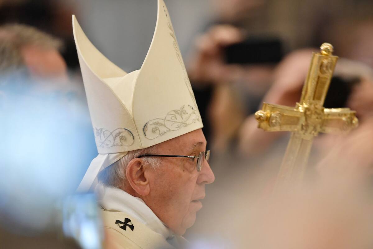 Pope Francis leads a mass at St Mary Major basilica (Santa Maria Maggiore), on January 28, 2018 in Rome. / AFP PHOTO / Andreas SOLARO