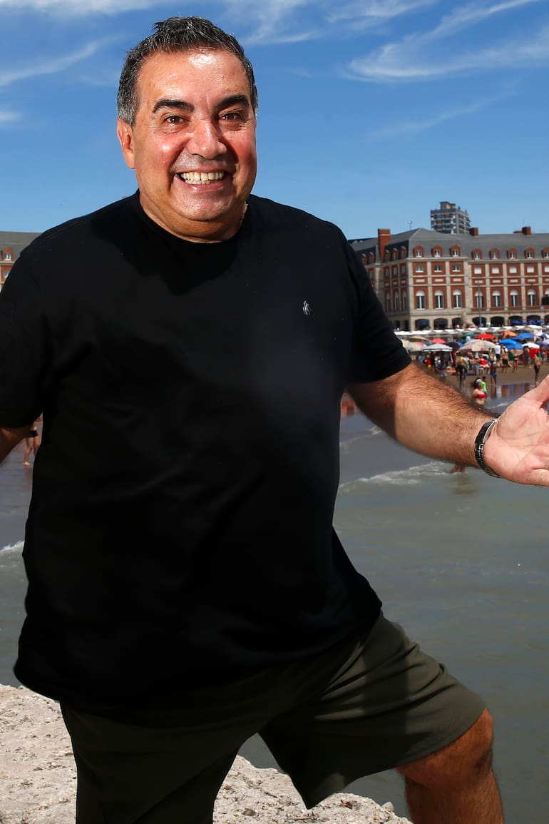 Popular y admirado por el público, su recorrido está vinculado al agradecido género de la comedia y el humor