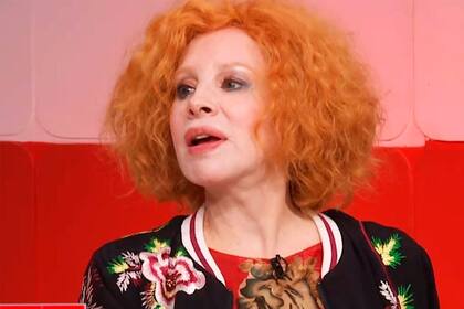 Por desinteligencias, Corina Fiorillo renunció a la dirección de la nueva obra de Nacha y la cantante salió a dar su versión de los hechos