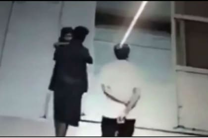 Por el aberrante crimen se detuvieron a tres personas, una de ellas es el hombre que arrebató a la pequeña de la estación