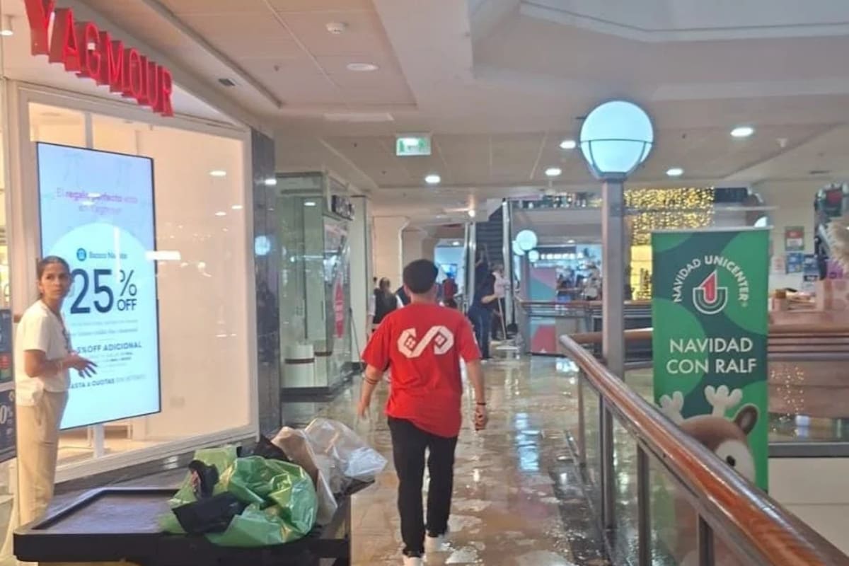 Por el fuerte temporal, se inundaron sectores del Unicenter