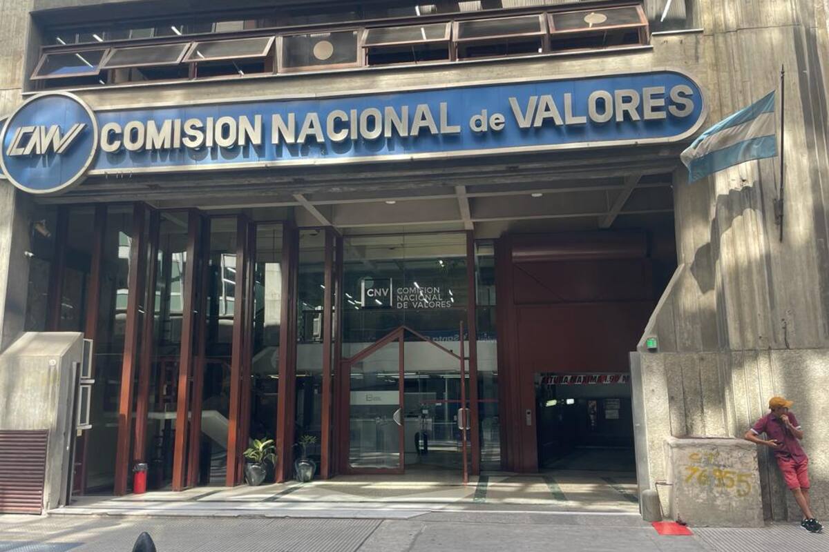 Por el momento, la CNV no es querellante, pero ya se presentó ante el Juzgado Federal 6 para ofrecer su colaboración en la causa que se tramita allí