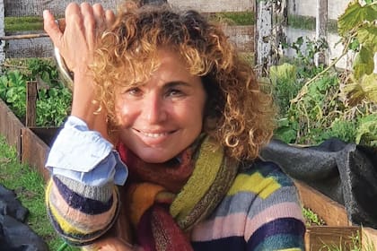 “Por el momento, la huerta sólo produce vegetales para nosotros, pero la idea de mi hermano es escalar la producción y armar un emprendimiento propio”, cuenta la actriz.