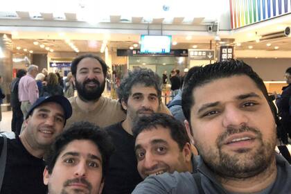 Por el Shabat, un grupo de fanáticos decidió viajar a ver el superclásico en Barcelona