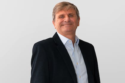 Por fuera del fútbol, Alejandro Tamer continúa con sus proyectos de inversión, incluyendo la compañía financiera Cash Online, que ya opera en la Argentina y en Paraguay y se prepara para llegar a Bolivia