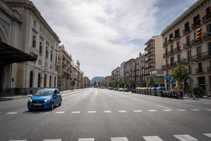 Por la cuarentena total se redujo la circulación del transporte público