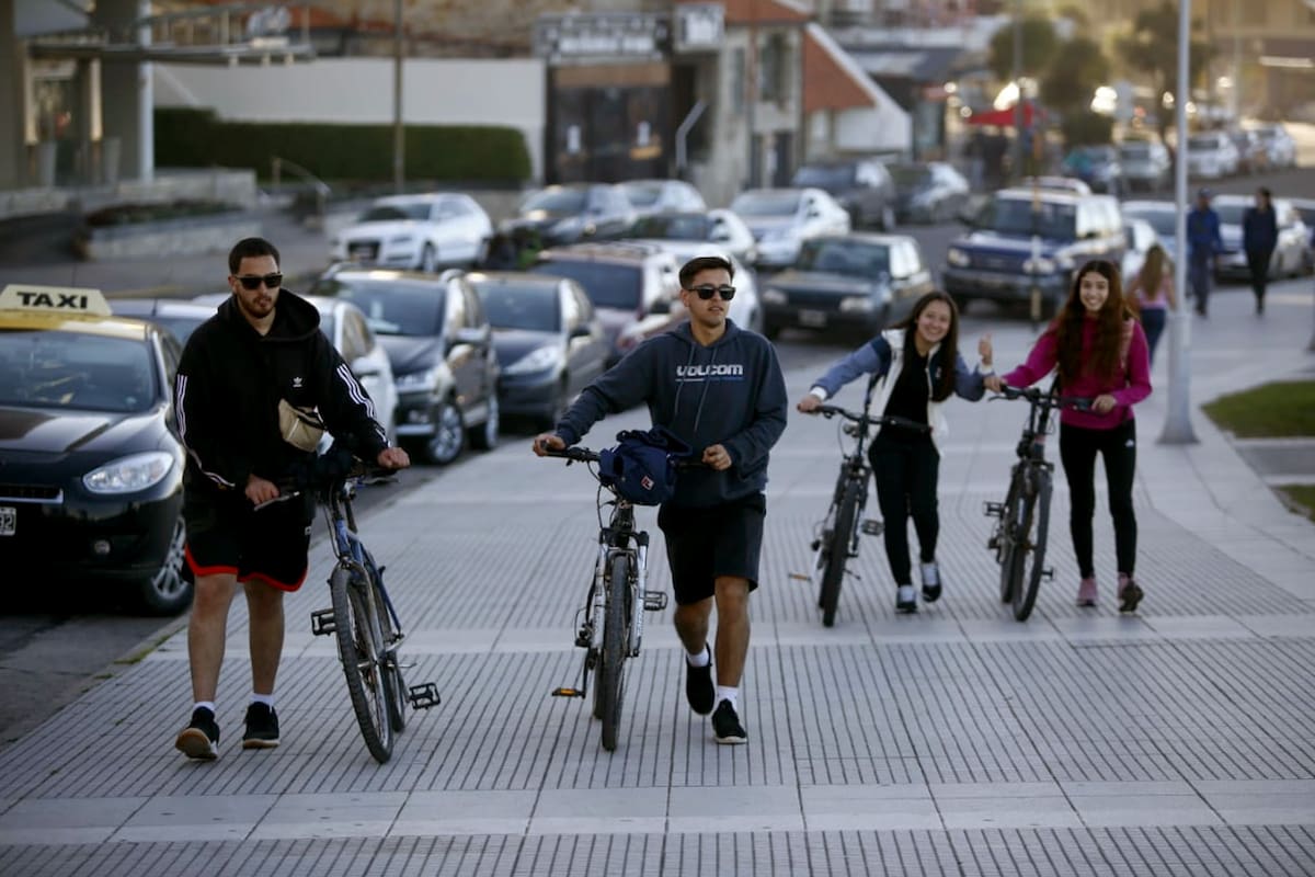 Por la suba de contagios, Mar del Plata retrocede a la fase 3 del aislamiento