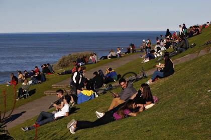 Por la suba de contagios, Mar del Plata retrocede a la fase 3 del aislamiento