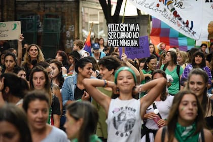Por las calles de Rosario también se sintió el reclamo de las mujeres