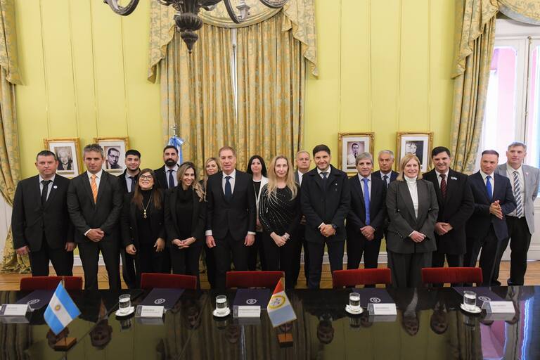 Por primera vez, el Gobierno le transfirió el control de una ruta nacional a una provincia