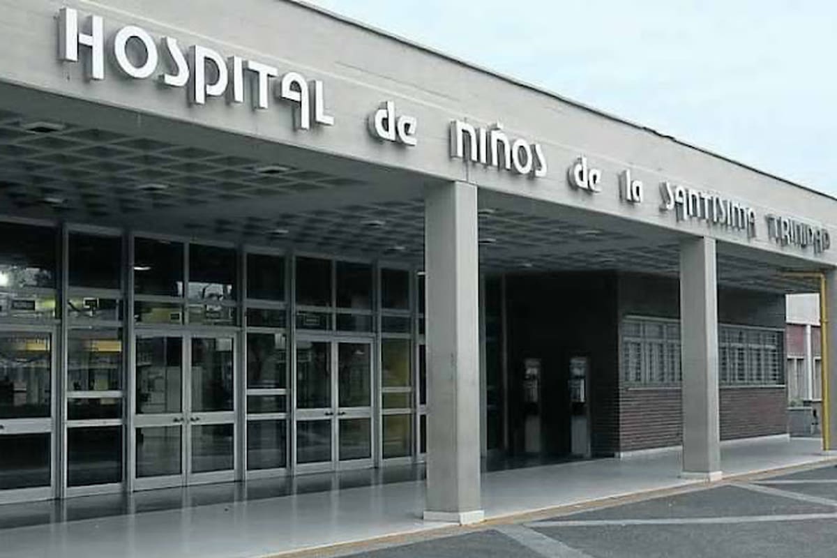 Por primera vez en América Latina, en el hospital de Niños de la Santísima Trinidad, Córdoba, implantaron un stent reabsorbible a un bebé prematuro